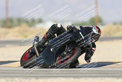 media/Oct-13-2025-Moto Forza (Mon) [[a66d839500]]/2-A Group/Session 3 (Turn 16)/